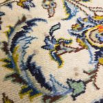 290cm x 204cm Hand-Knotted Kashan Rug - Image 6